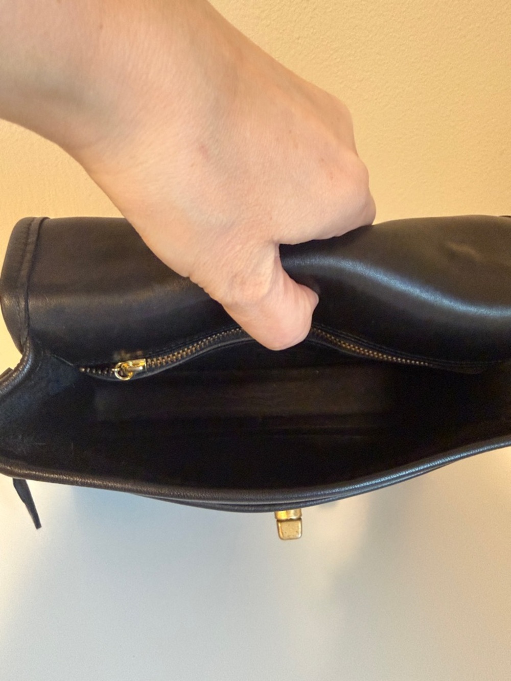 Vintage Coach Court Bag #9870 - Picture 7 of 9
